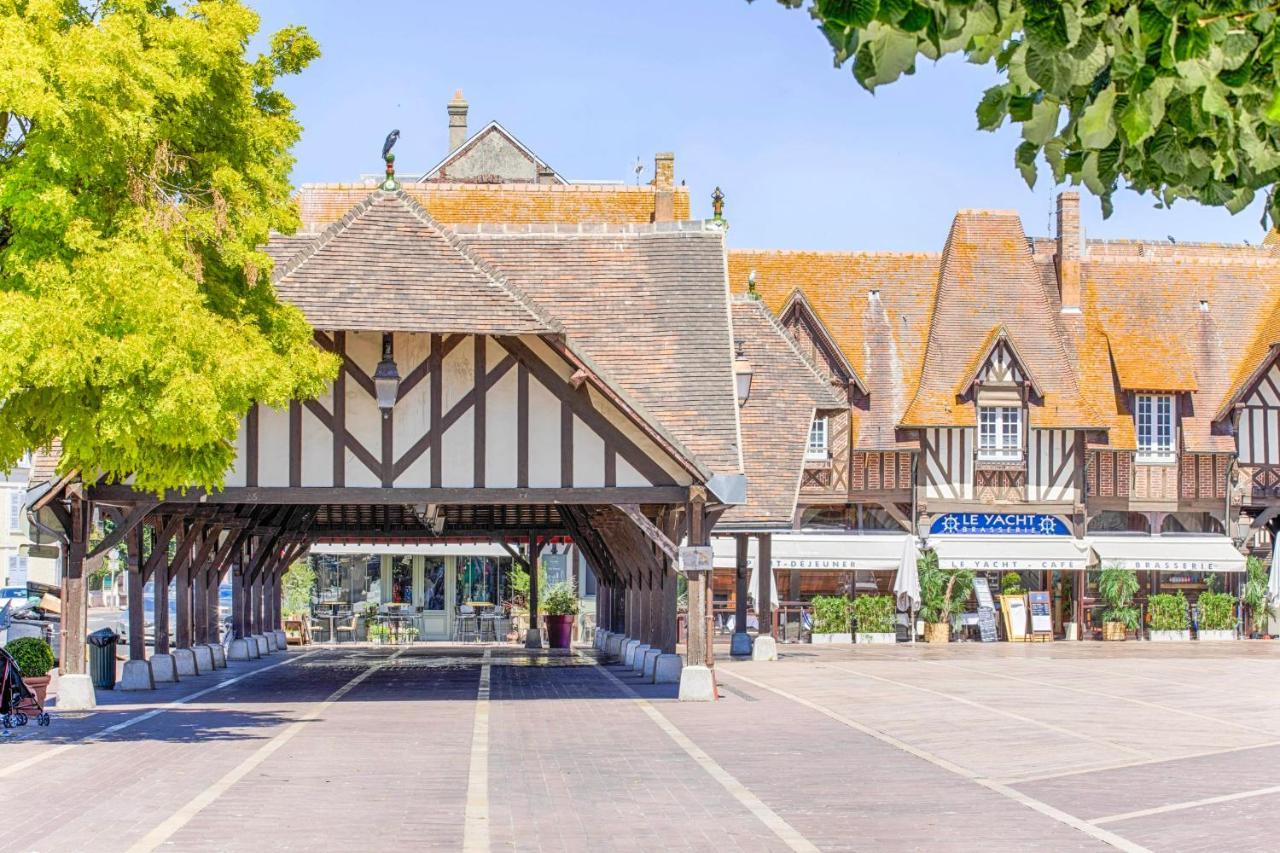 Les Cigognes - Deux Pieces - Deauville Centre Buitenkant foto